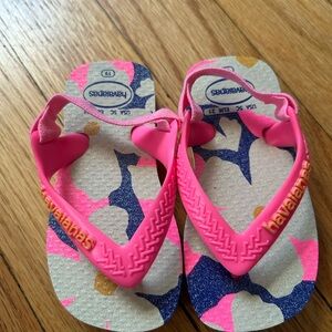 Havaianas Kids Floral Pink and Blue Flip Flops